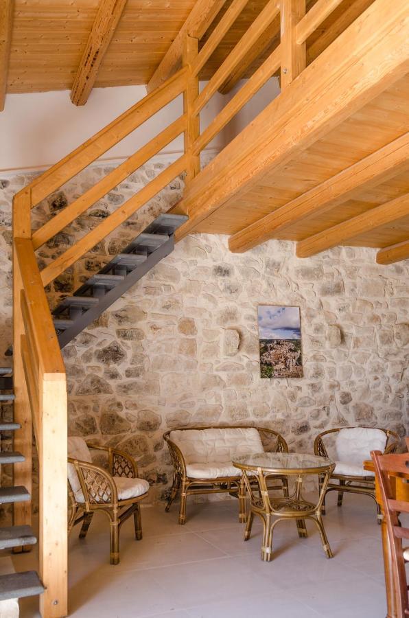Vivere Gli Iblei - Maison En Plain Air Рагуза Екстериор снимка